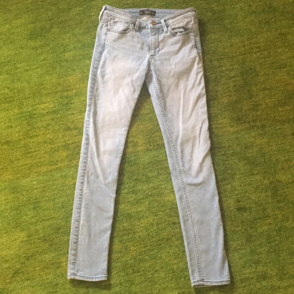 Light colored jeans lightly used